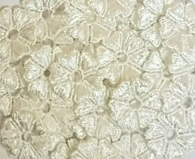 10/30/50 Ivory/off White Guipure Lace Daisy Motifs Sew On Flower Applique Crafts • £2.95