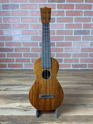 Martin 0 Soprano Ukulele - Dark Mahogany • $1599