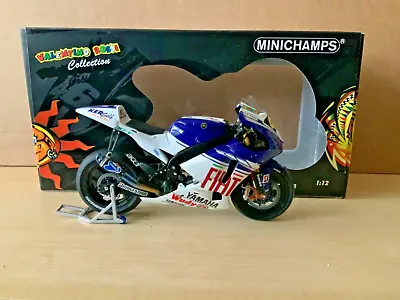 1:12 2008 Minichamps Motogp Fiat Yamaha Yzr-m1 Doctor Valentino Rossi 122083046 • £124.99