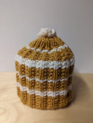 £0.99 • Buy Hand Knitted Toilet Roll Cover