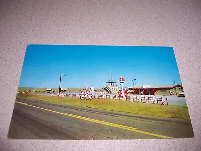 1950s SOD HOUSE MUSEUM & STANDARD OIL GAS STATION Near UPTON WY. VTG POSTCARD • $3.99