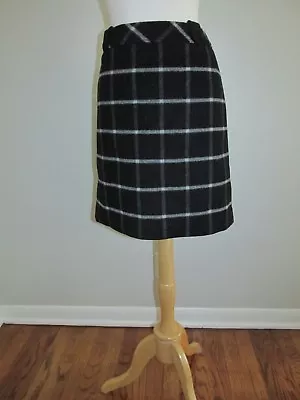 Talbots Size 4P Black+White Windowpane Plaid Wool Blend Pencil Skirt • $29.88