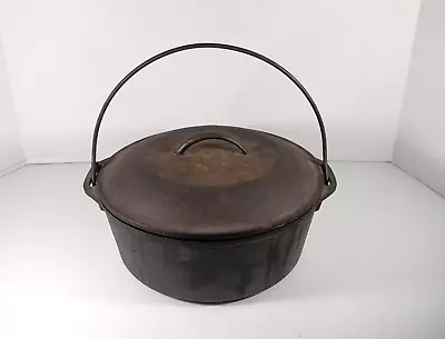 Vintage Lodge D3 8D0 #8 Cast Iron Dutch Oven 10 1/4  W/ Lid Made In USA • $49