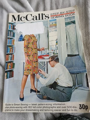 £0.99 • Buy Vintage McCalls Sewing Book