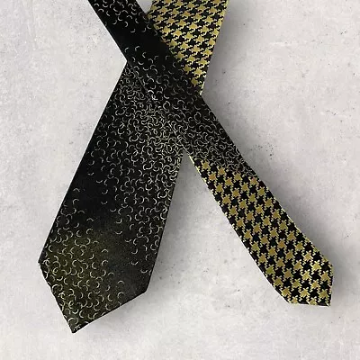 Vintage Mens Tie Silk 50s 60s Black Gold Short Houndstooth • $14.95