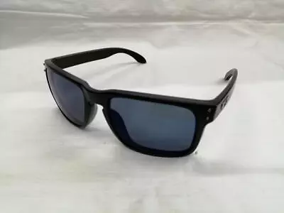 Oakley Blk/009102-52/Sunglasses With Bag Men Fashion • $188.62