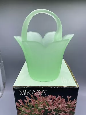 Mikasa KURATA TULIP Basket Vase Green Frosted Satin Jade 6  Japan Original Box • $34