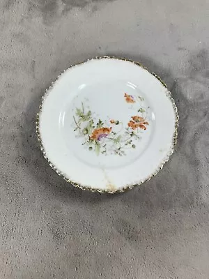 Antique Kpm Meissen Floral Poppies Daisies Shell Scalloped Cabinet Plate 7  • $19.98