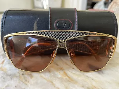 Valentino Ladies Vintage 80’s Sunglasses Very Unique Golden Silver Mesh Frame! • $550