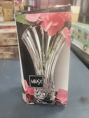 VTG Mikasa Flores Crystal 8” Flower Bud Vase WX056 / 621 • $14.45