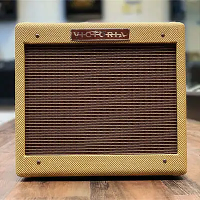 Victoria 518 Tweed Amp 5 Watts 5F1 Circuit • $1549