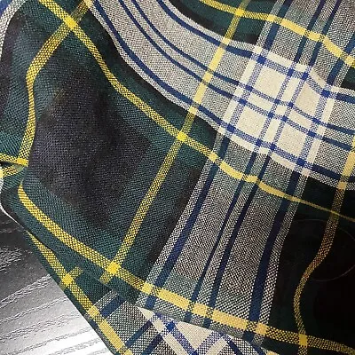 VINTAGE SCOTTISH TARTAN PLAID NAVY & GREEN WOOL Fringed Square 31x35  SCARF • $12.50