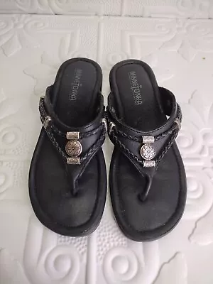 Minnetonka Silverthorne Black Thong Sandals Flip Flops Size 6 Embellished • $23.99