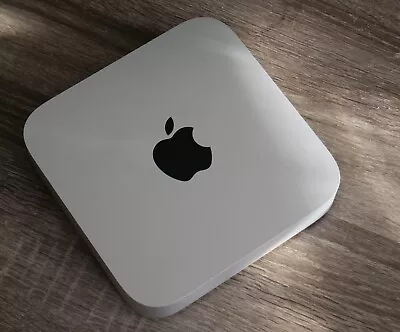 Mac Mini M1 8gb 256gb • $360