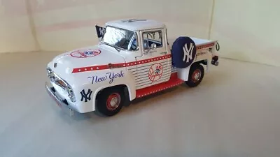 DANBURY MINT MLB New York Yankees PICKUP W/BOX DIE CAST METAL • $100