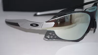 $699 • Buy Oakley Xeus Ag X Silver W/ Prizm Chrome NEW IN BOX Special Case