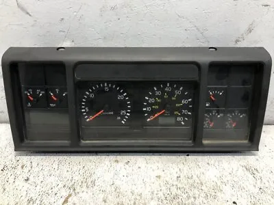 2000-2003 Volvo VNL Speedometer Instrument Cluster - Used | P/N 20528755P01 • $1089.99