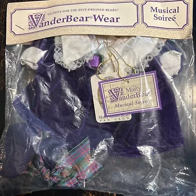 Set Of 3- Muffy Vanderbear Wear • $38