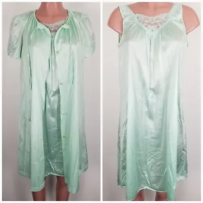 Vintage Lorraine Seafoam Green Flowy Nylon Nightgown Peignoir Robe Set Small • $27.93