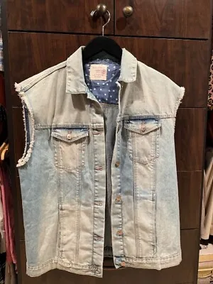 Zara Oversized Denim Vest NWOT • $37.99