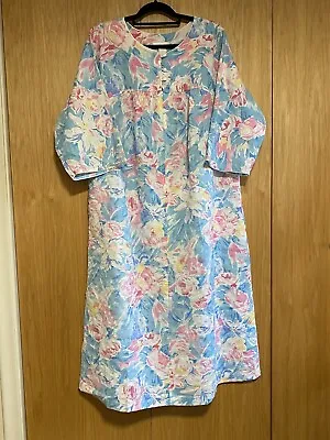 VTG KOMAR Ladies Blue Pink &White Floral Print Zip Seersucker Duster MED (12-14) • £21.69