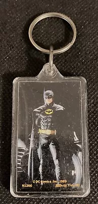 BATMAN DC 1989 Licensed Keychain Batman In Front Of The Batmobile • $9.95