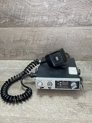 CB Radio Realistic TRC-418 40 Channel With Mic Vintage Estate Find - UNTESTED • $18