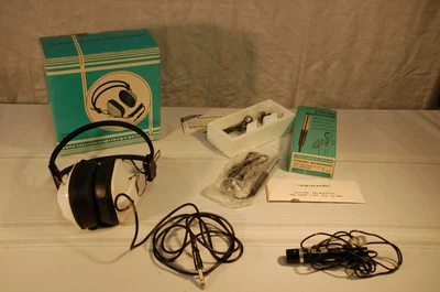 $24.99 • Buy Radio Shack Microphone & SD-333 Headphone Bundle Lot Of 3 Pieces With Extra Mic