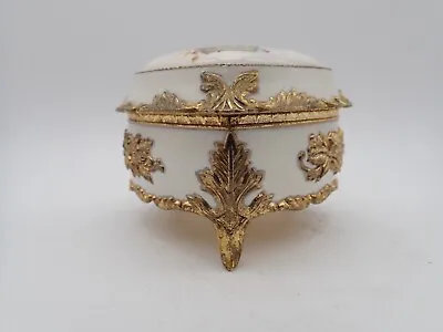 VTG Musical Heart Trinket Jewelry Box Flowers Gold Trim Plays  The Way We Were  • $19.95