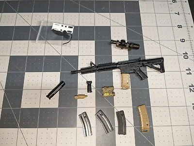 1/6 E&S 26043B M4A1 Assault Rifle With Extended Rail System W/ Attachments • $45