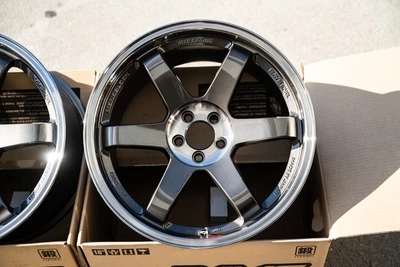 $3306 • Buy Volk TE37SL / 5x100 / 18x9.5 +40 / Pressed Graphite | BRZ FRS Toyota 86 GR86