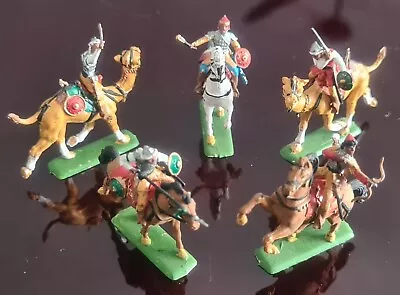 Toy Soldiers Plastic Scale 1/72 Knights Saracens Arab Muslim 5 Painted Lot • £15.34