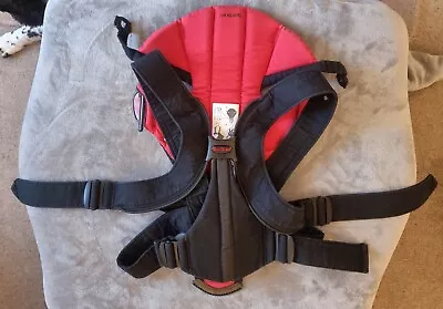 Baby Bjorn Original Baby Carrier Sling Black Red From Birth 8lbs - 26lbs (12kg) • £10