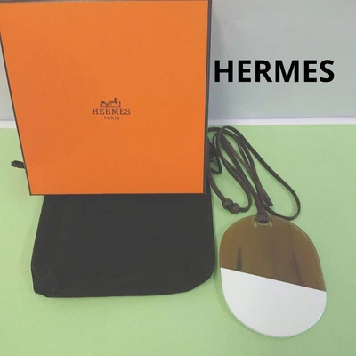 $440 • Buy NC06 Hermes Good Condition Buffalo Horn Necklace With Box Lacquer