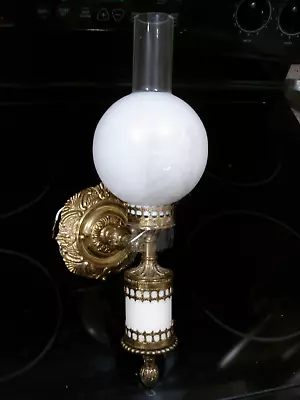 Vtg. Hollywood Regency Glamor Thomas Industries Light Wall Sconces- B145 W/Globe • $99.99