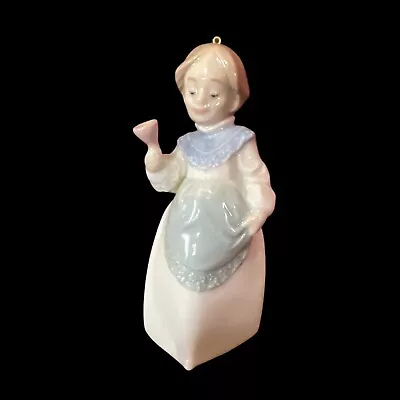 Lladro Porcelain Christmas Ornament Figurine #5939 Mrs Santa Claus • $22