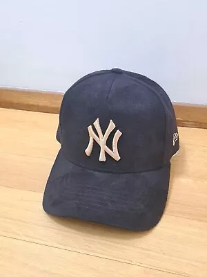 New Era 9Forty New York Yankees Black Velvet Suede Adjustable Hat Cap - Like New • $39.95