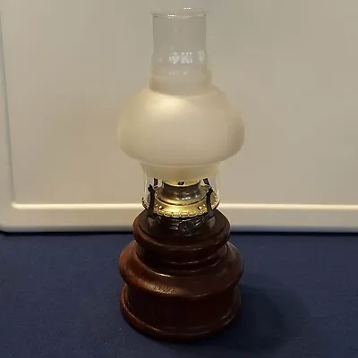 Vintage Lamplight Farms Kerosene Oil Lamp W/ Chimney & Wick Wooden Base • $29.95