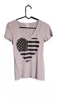 Pink Victoria's Secret Patriotic Heart-shaped Flag Graphic Tee Gray Small • $6.99