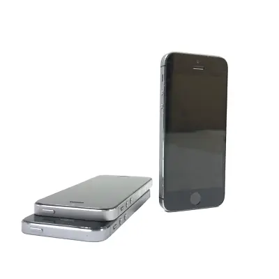 Job Lot 3x Apple IPhone 5S Space Grey IOS 4  SmartPhone 32GB *Network Unlocked* • £46.33