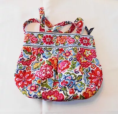 Preowned VERA BRADLEY Multicolor Floral Quilt Handbag Purse 12  X 12  X 5  • $19.99