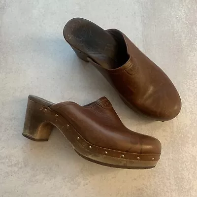 UGG Sheepskin Leather Wooden Studded Clogs Mules Brown Size 9 • $16