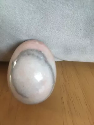 Pink Marbled  Egg Ornament New • £6