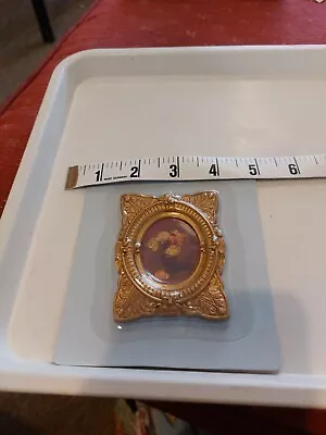 £3.60 • Buy Dolls House Lots - 2 Small Accessories, Mirrors, Pictures Etc.1:12