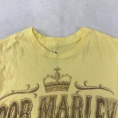 Bob Marley And The Wailers Graphic Tee Thrifted Vintage Style Size S • $17.50