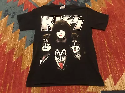 Mens Sz S KISS 2010 Concert Tour T-Shirt NICE Condition Lived In Black  • $42.90