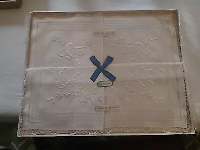 Hand Embroidery Vintage Hankerchief • $21.81
