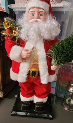 Father Christmas Figure Vintage. No Sound No Movement • £15