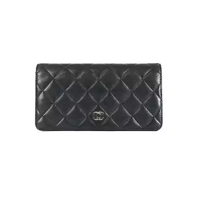 Chanel Yen Wallet Black • $792