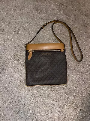 MICHAEL KORS SIDE BAG- Color Brown —-Signature Print  • $24.99